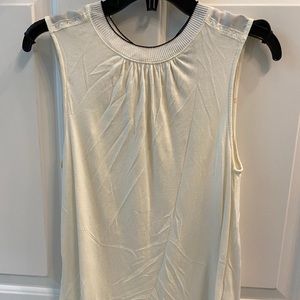 Banana Republic sleeveless cream shirt